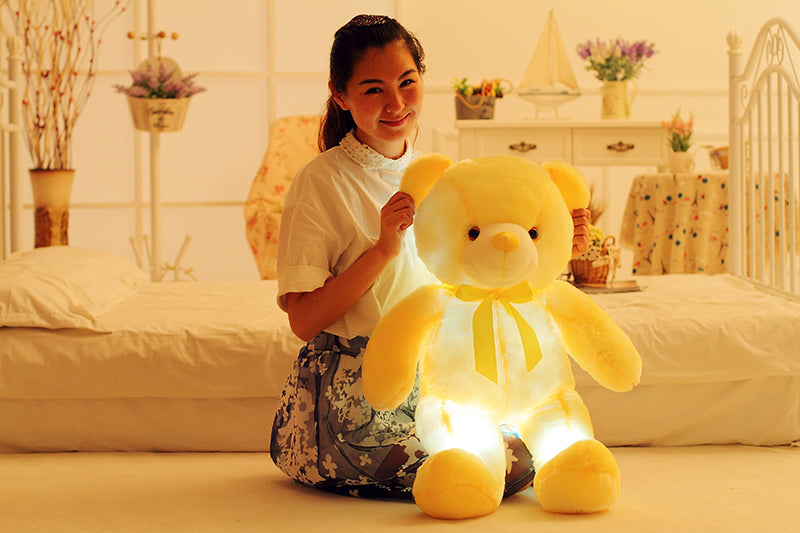 Colorful LED Bear: Perfect Gift - Lights Up for Kids & Special Occasions