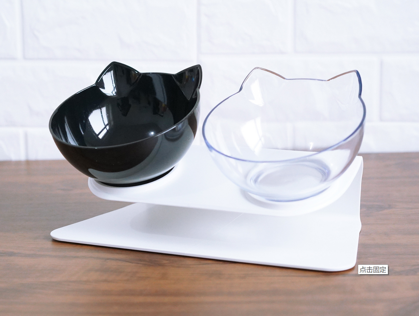 Stylish Cat Ear Pet Bowl: Inclined & Transparent Design