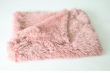 Stylish Pet Blankets for Dogs & Cats - Soft, Warm & Versatile